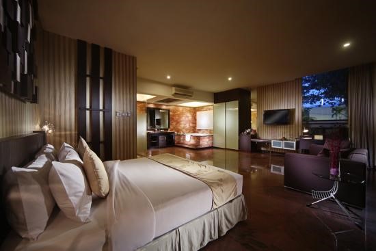 fm resort hotel