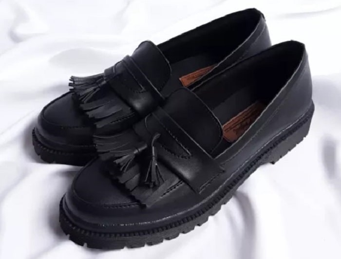 sepatu Loafer